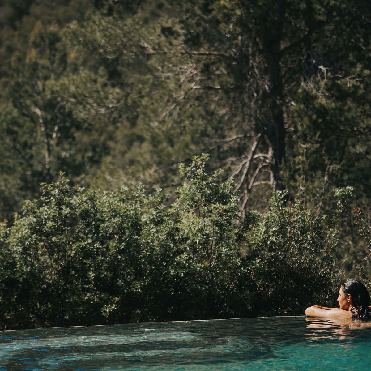Morna Retreats Ibiza – relaxing in the pool
